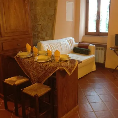 Pinturicchio, Characteristic And Comfortable In The Historic Center Apartament *
